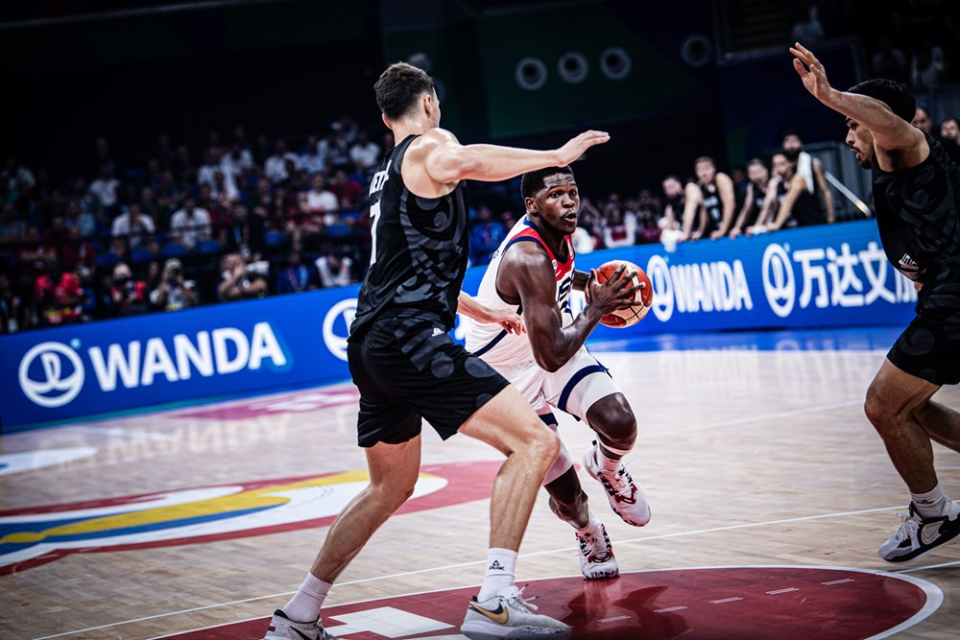  班凯罗首节轰下20分，魔术新秀闪耀全场  