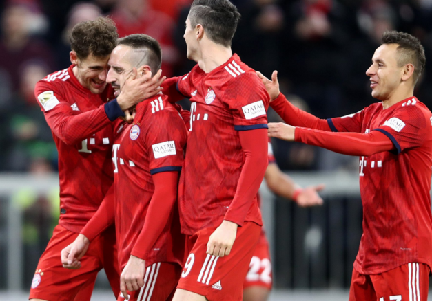  拜仁慕尼黑主场大胜，德甲领头羊位置稳固