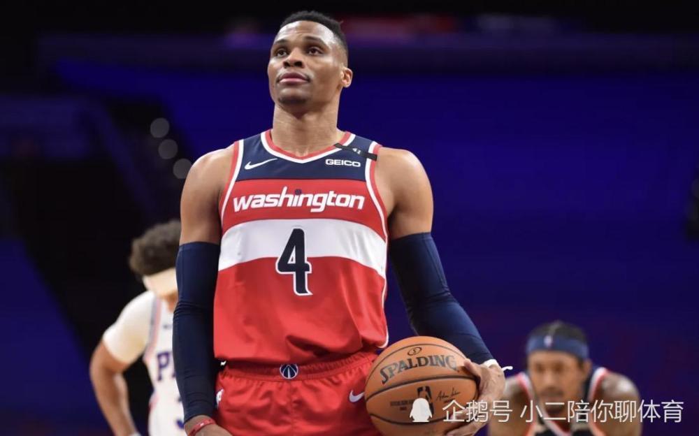  库里三分雨浇灭热火勇士主场大胜重拾强队风范